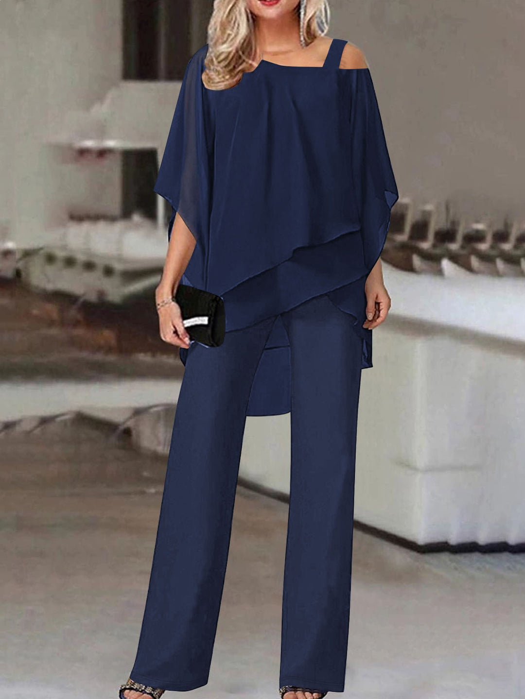 Damen Lagenbluse mit One-Shoulder-Trägern und asymmetrischem Volant-Saum Drune