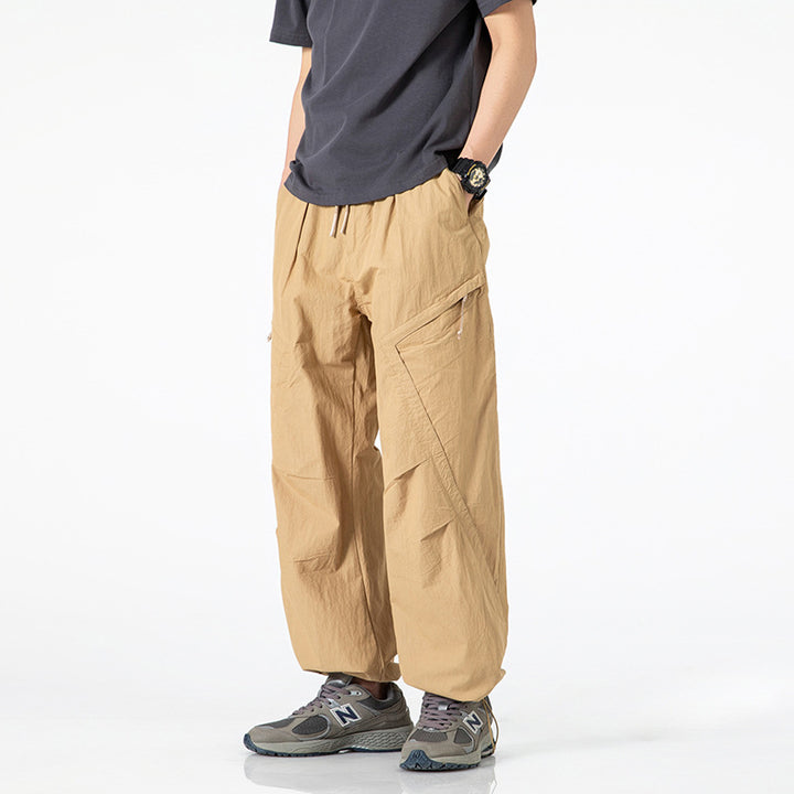 Herren Locker geschnittene Nylon-Cargohose mit Tunnelzugbund und angewinkelten Utility-Taschen Drune