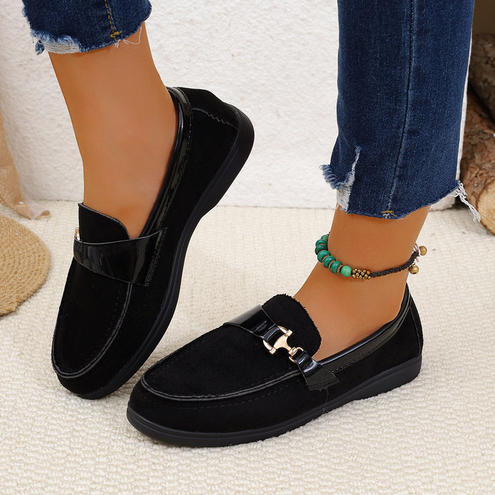 Damen elegante Veloursleder-Slipper mit dekorativer Metall-Hardware und flexibler Leichtlaufsohle Drune