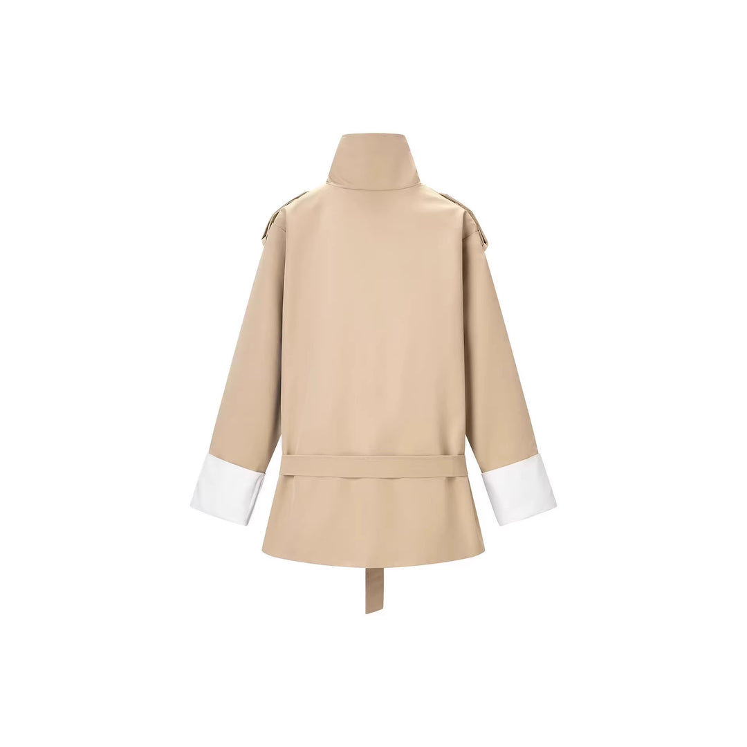 Damen Kurzer Trenchcoat mit Taillengürtel, Stehkragen und Kontrastmanschetten Drune