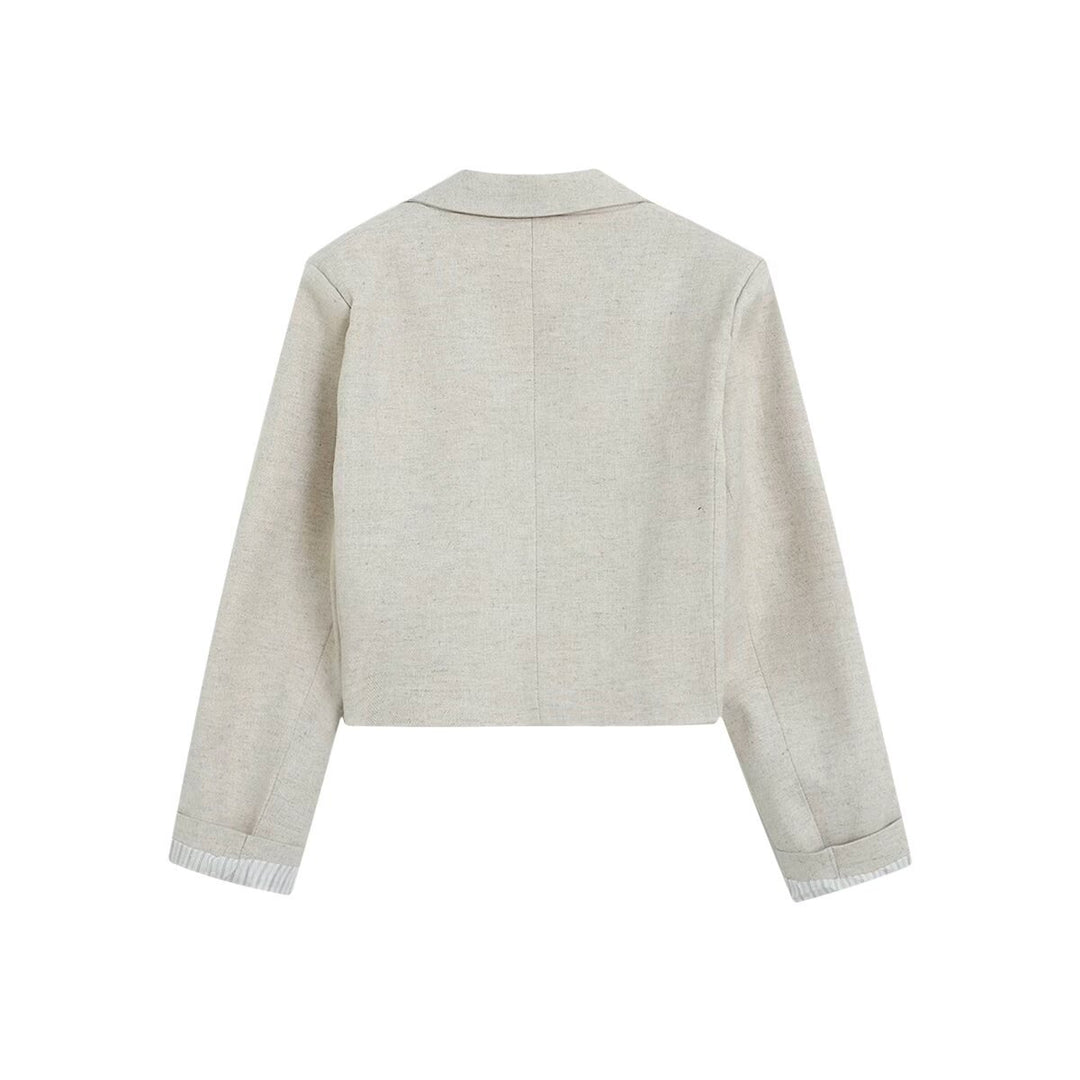 Damen Kurzblazer im Cropped‑Schnitt mit Reverskragen und Pattentaschen Drune