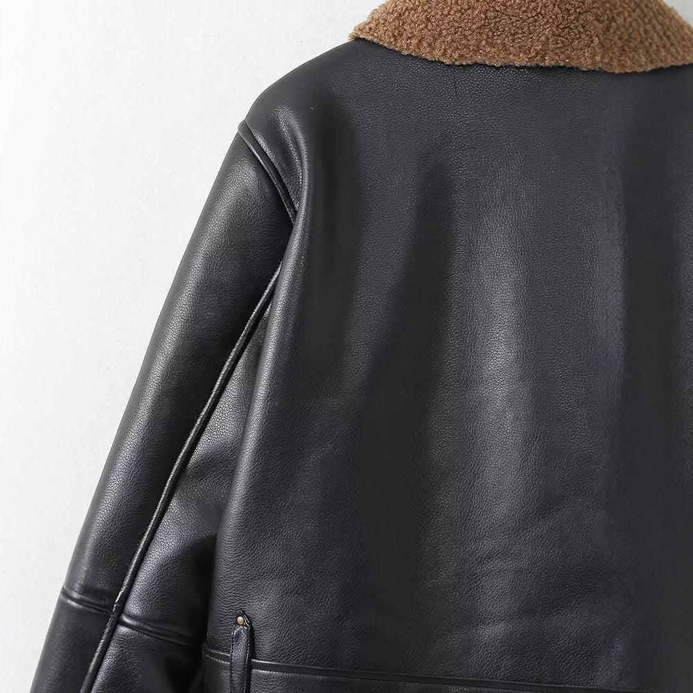 Damen Kurz geschnittene Aviator-Jacke in Lederoptik mit asymmetrischem Reißverschluss und Teddyfutter Drune