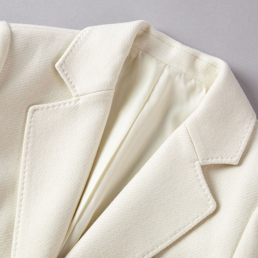 Damen Eleganter Wollblazer mit aufgesetzten Taschen Drune
