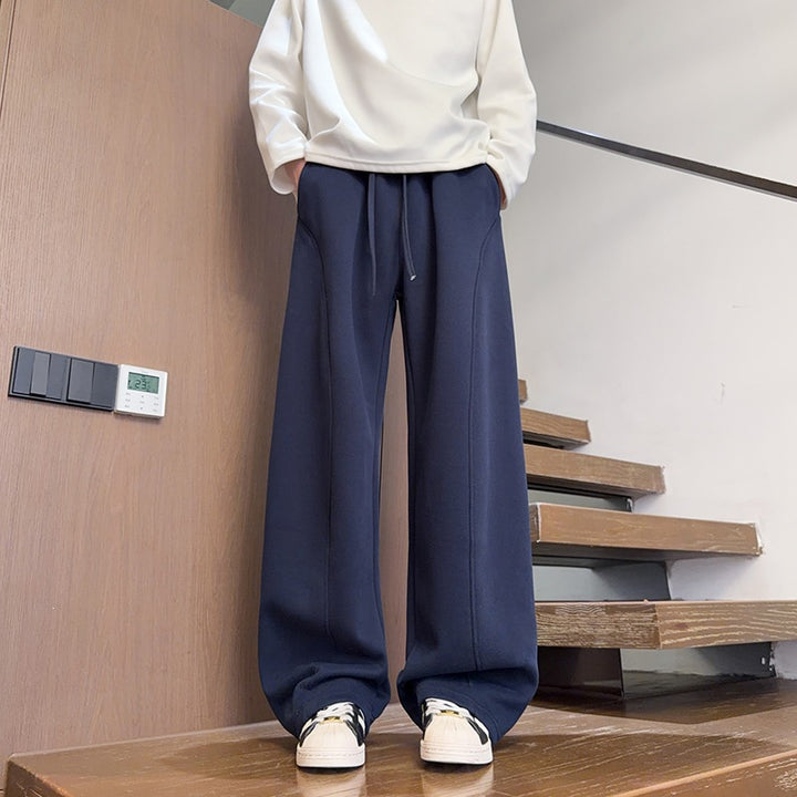 Herren Locker geschnittene Tech-Freizeithose mit elastischem Bund, Kordelzug & Bügelfalte Drune