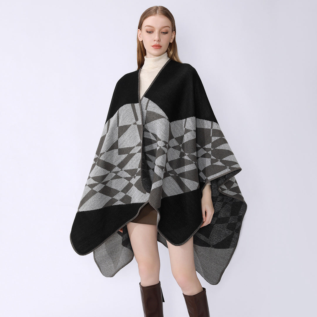 Damen Großer Strickponcho im Cape‑Schnitt mit Ziernaht und geometrischem Intarsia Drune