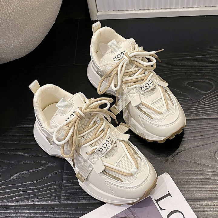 Damen Chunky-Plateau-Sneaker mit atmungsaktivem Mesh und montierten Riemen Drune