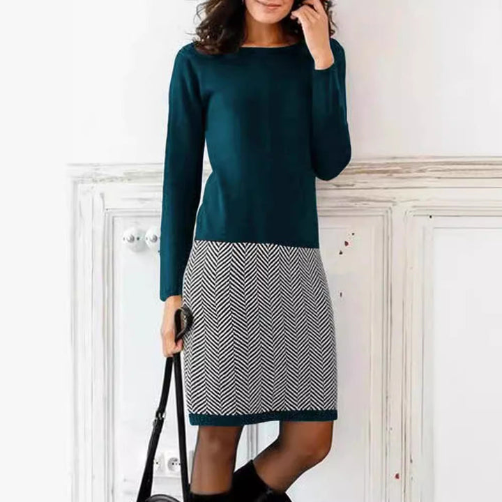 Elegantes Damen Strickkleid mit Chevron-Muster für Alltag & Büro | Drune