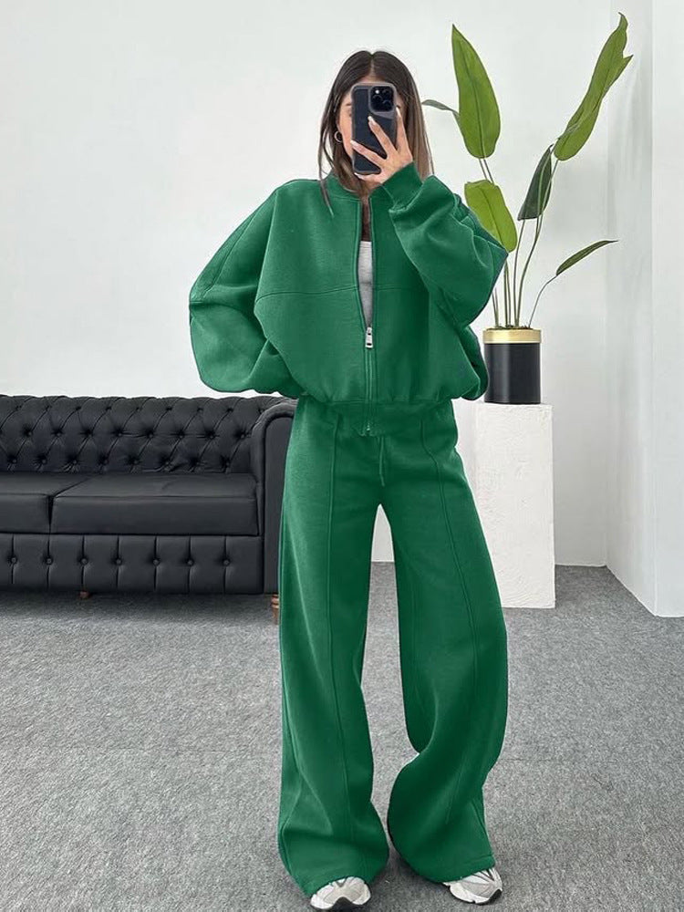 Damen sportive Oversize-Fleecejacke mit diagonaler Reißverschluss-Optik und weit geschnittener High-Waist-Jogginghose Drune