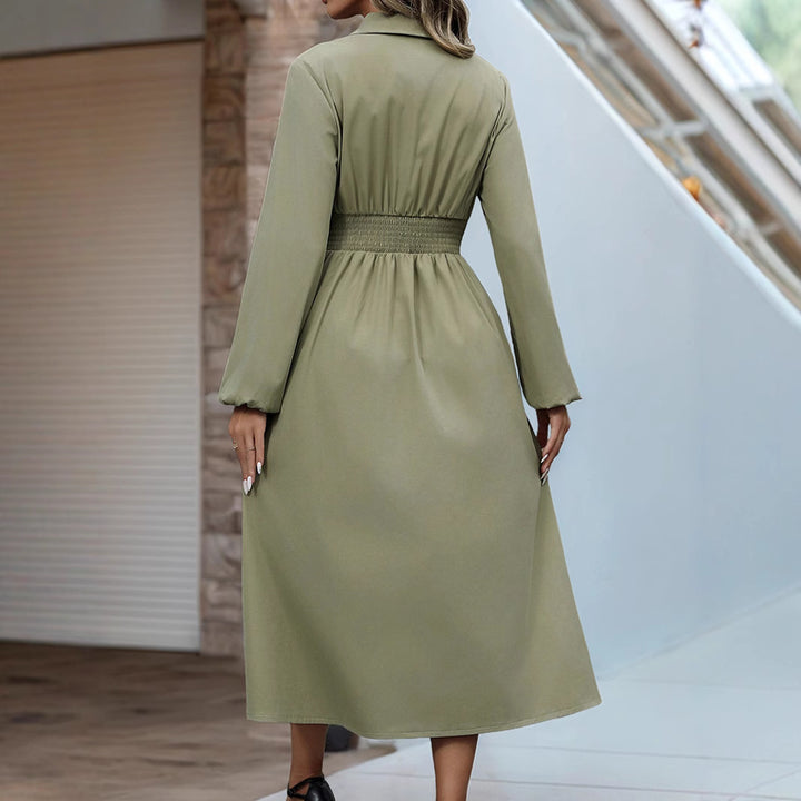 Damen Midikleid mit Knopfdetails und taillierter Silhouette Drune
