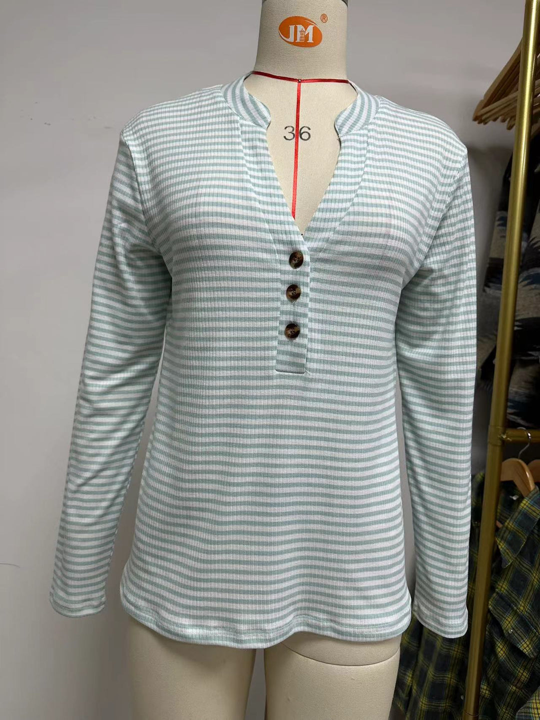 Damen Langarmshirt mit Knopfleiste und strukturierter Oberfläche Drune