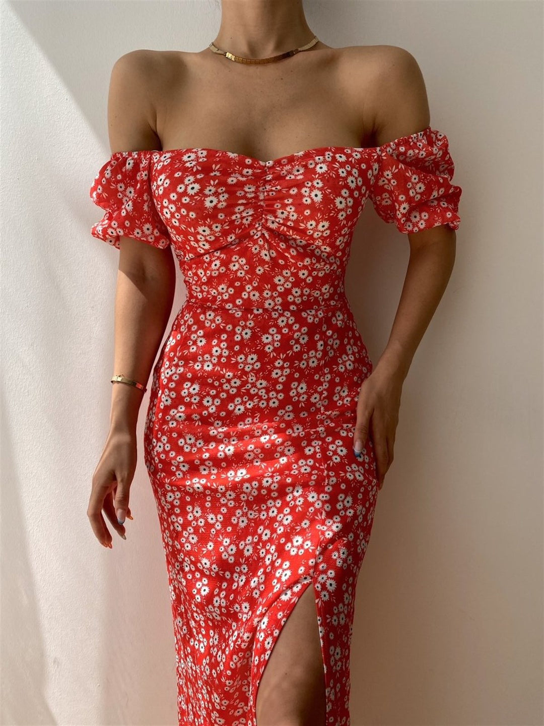 Damen Maxikleid mit schulterfreiem Design und floralem Print Drune