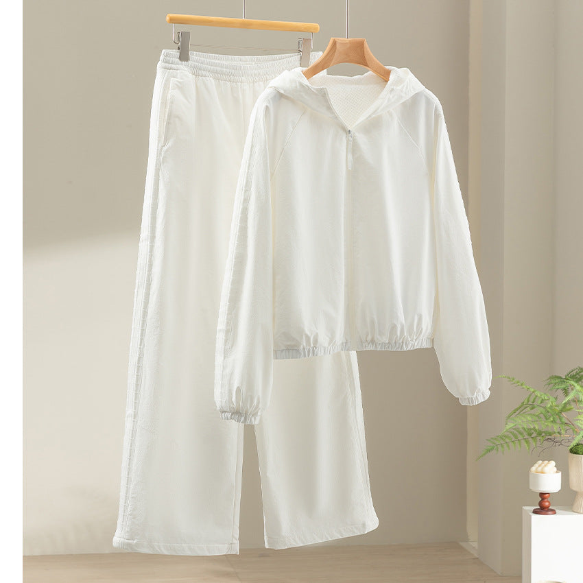 Damen Leichte Kapuzenjacke mit Kurzreißverschluss, Raglanärmeln und elastischem Saum Drune