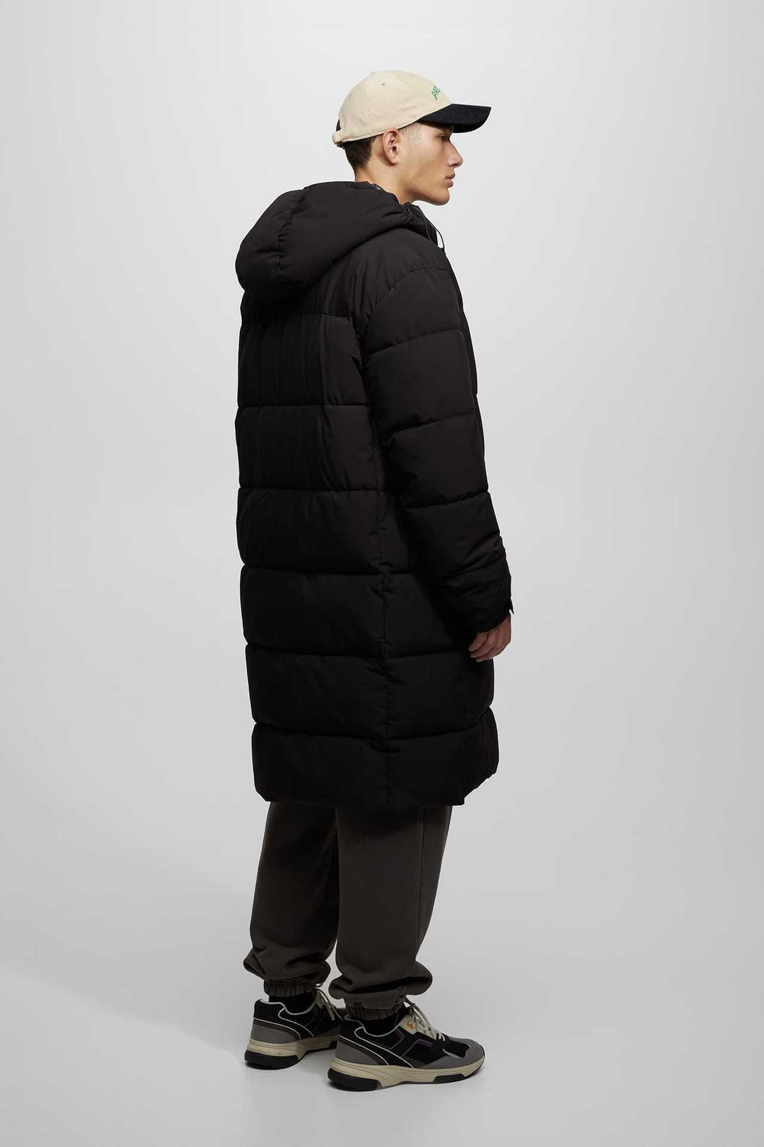 Damen gesteppte Wintermantel mit Kapuze und praktischen Taschen Drune