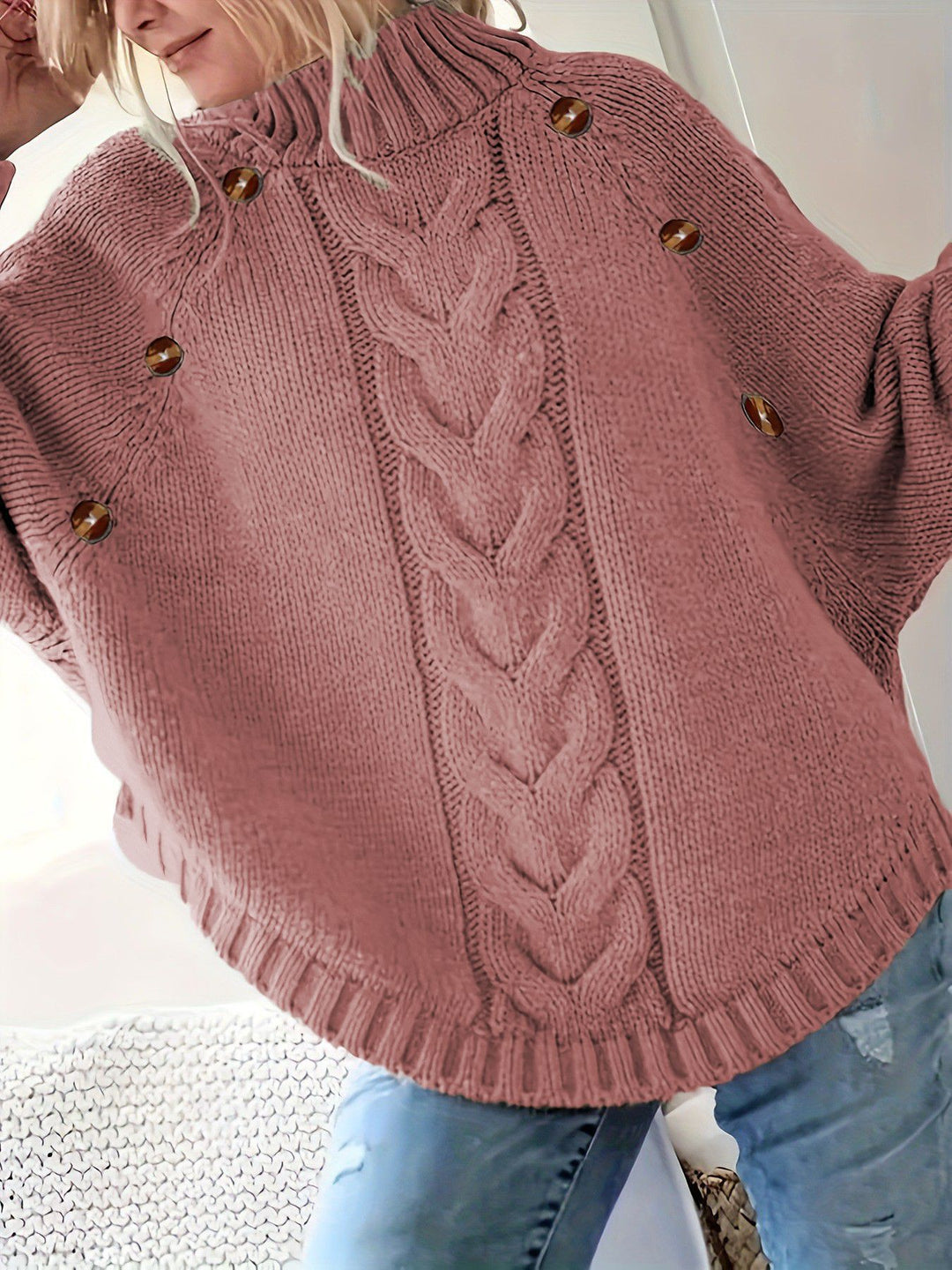 Damen Grober Strickpullover mit hoher Kragenpartie und Knopfdetails Drune