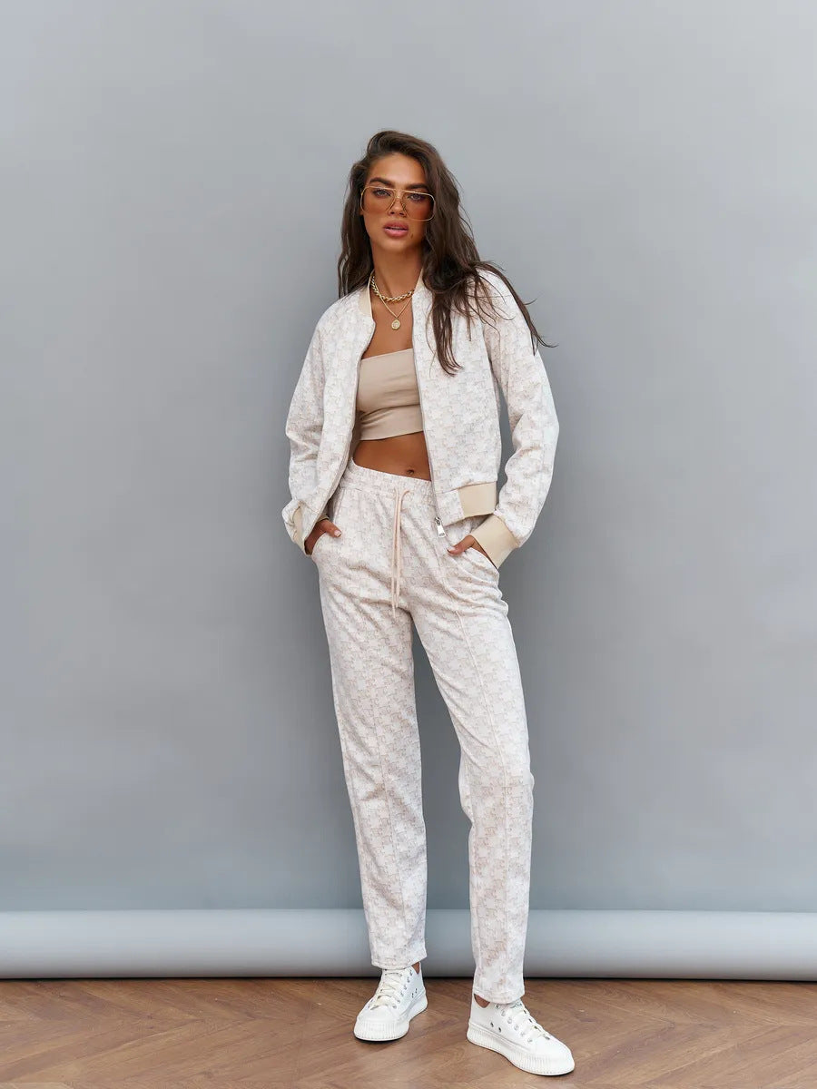 Damen leichtes Jacquard-Lounge-Set mit kurzer Bomberjacke und Highwaist-Tunnelzughose Drune