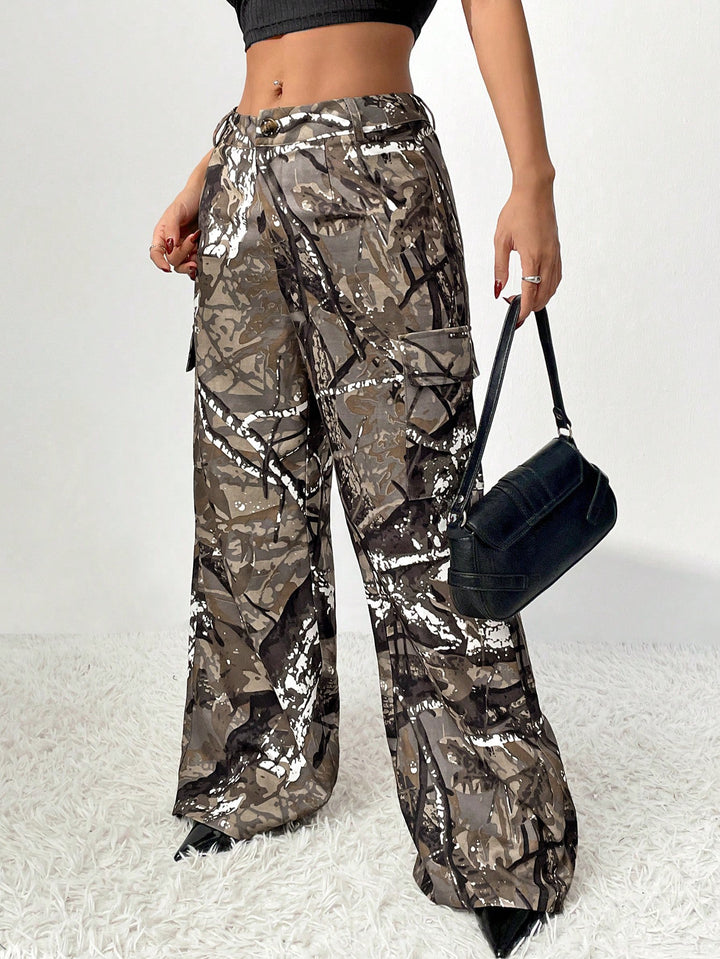 Damen weite Cargohose mit modernem Camouflage-Design Drune