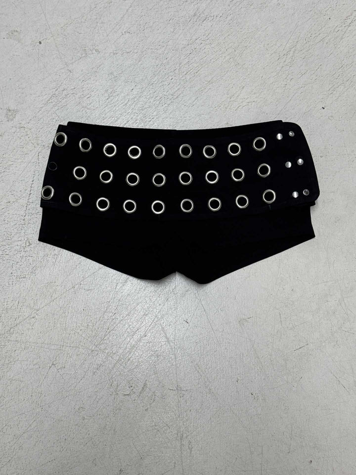 Damen Minirock mit kreativem Schnallendesign und kontrastierenden Ösen Drune