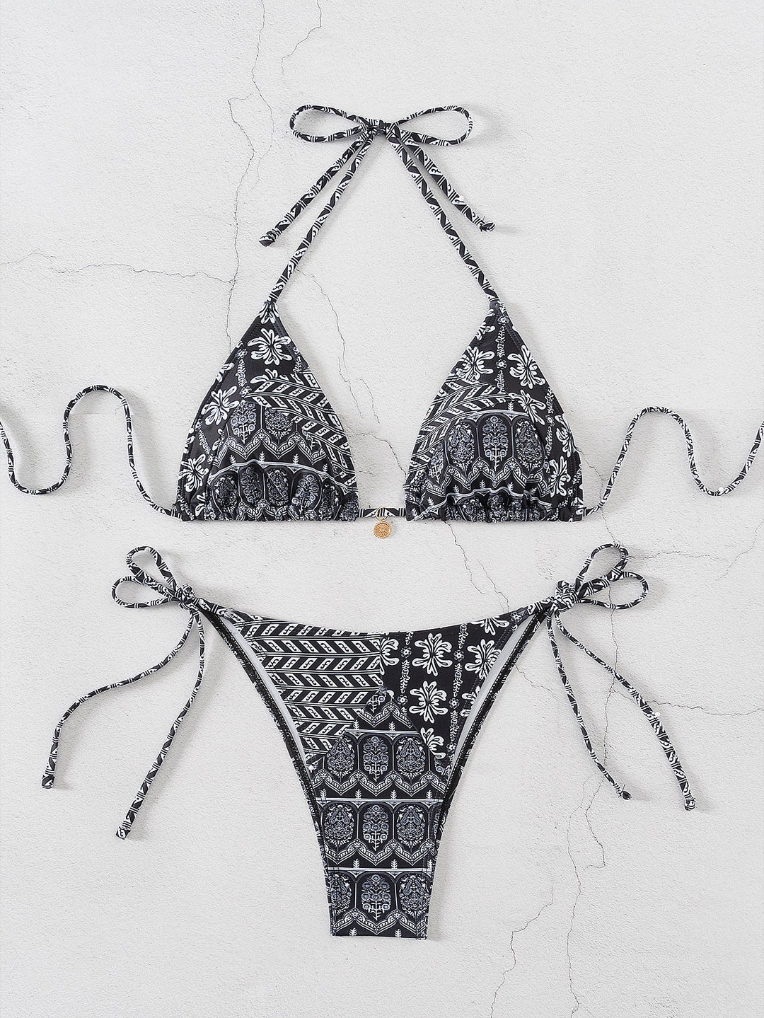 Damen Triangel-Bikini mit verspielt floralem Design und bindbaren Trägern Drune