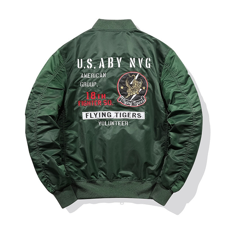 Herren Piloten-Bomberjacke im Vintage-Militärlook mit aufgestickten Patches und Ärmel-Utilitytasche Drune