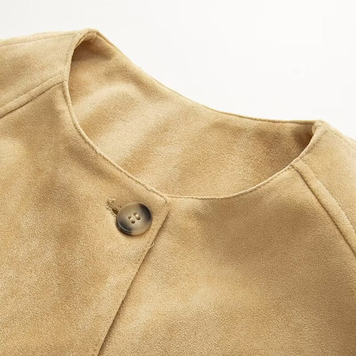 Damen Kurzjacke in Velours‑Optik mit Rundhalsausschnitt, Ballonärmeln und elastischem Saum Drune