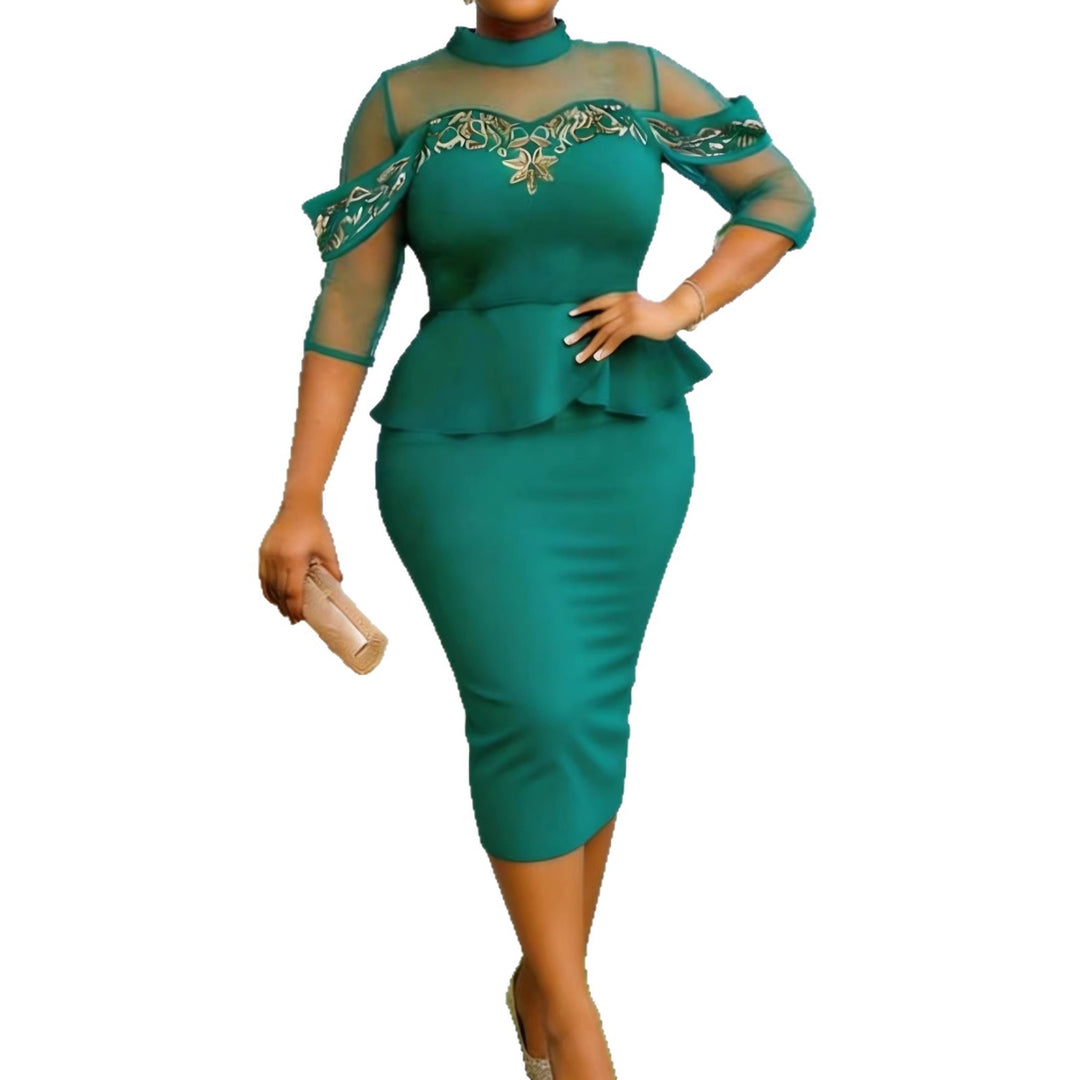 Damen figurbetontes Kleid mit transparenten Ärmeln und raffiniertem Tüllüberwurf Drune