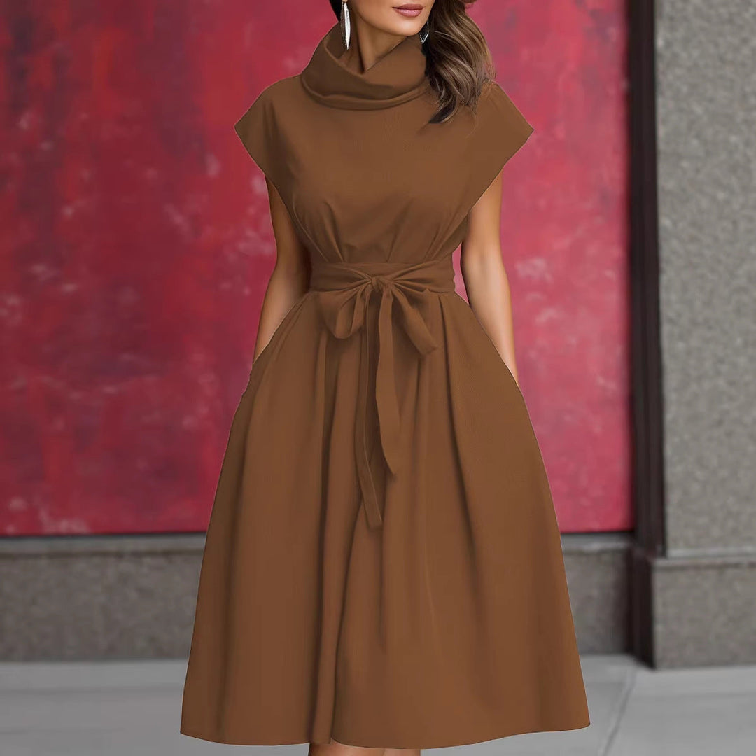 Damen Kleid mit schicker, geraffter Kapuze und praktischen Taschen Drune