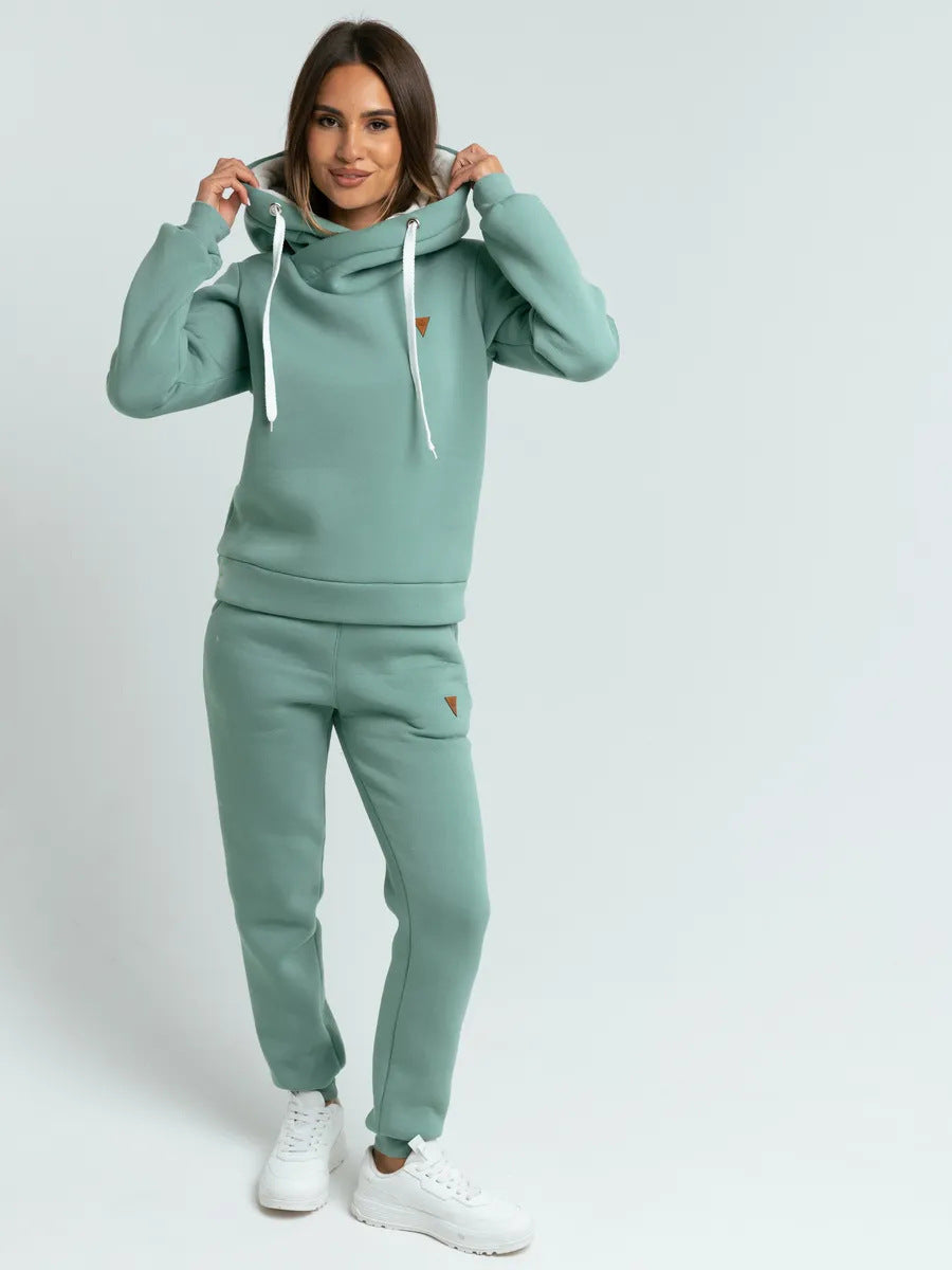 Damen Loungewear-Set mit Schalkragen-Hoodie und taillierter Jogginghose Drune