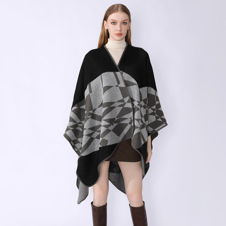 Damen Großer Strickponcho im Cape‑Schnitt mit Ziernaht und geometrischem Intarsia Drune