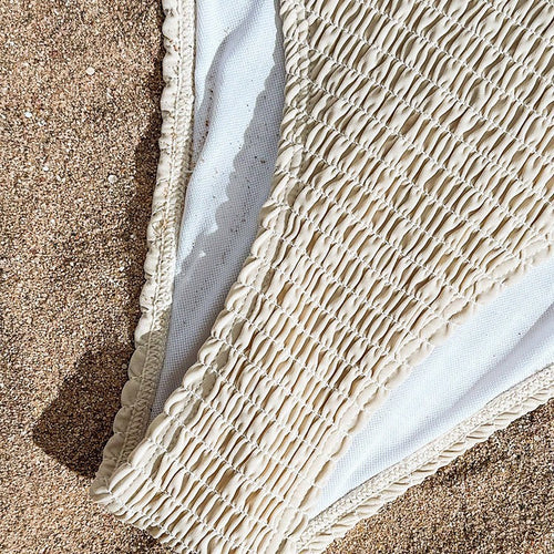 Damen Hochgeschnittene Bikinihose mit Raffung Drune