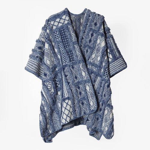 Damen Texturiertes Jacquard‑Strickcape mit Chenille‑Optik und Kimonoärmeln Drune
