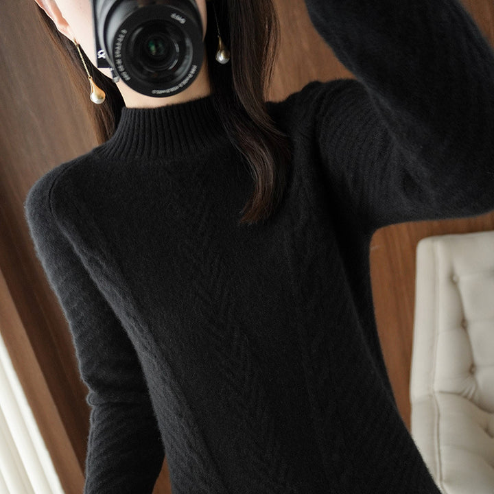 Damen Leichter Mohair‑Look Stehkragenpullover mit Zopf‑Ajour und taillierter Silhouette Drune