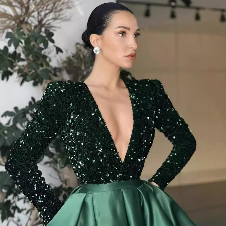 Damen Glamouröses Abendkleid mit tiefem V-Ausschnitt und hochgeschnittenem Rock Drune