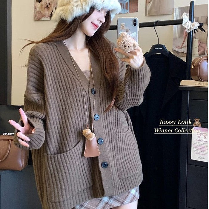 Damen gemütlicher Strickcardigan mit Knopfdetails und Taschen Drune