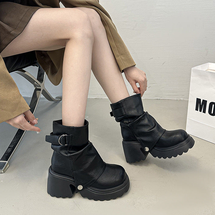 Damen modische Chunky-Boots mit dekorativem Riemen und stabiler Sohle Drune