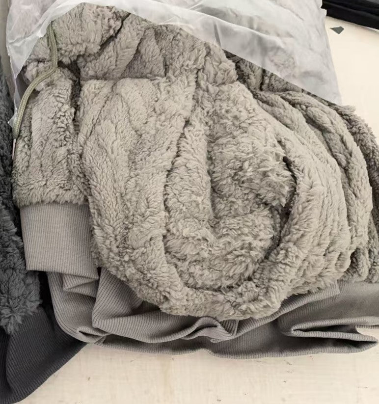 Damen nan kuscheliger Kapuzenpullover mit Zopfmuster Eingrifftaschen und Rippbündchen Drune