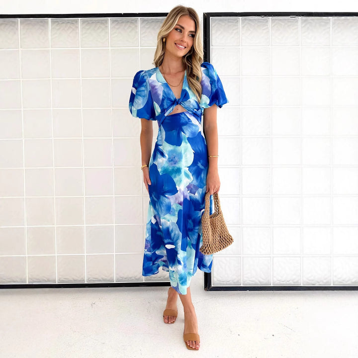 Damen Maxikleid mit floralen Akzenten und effektvollem Cut-Out Drune