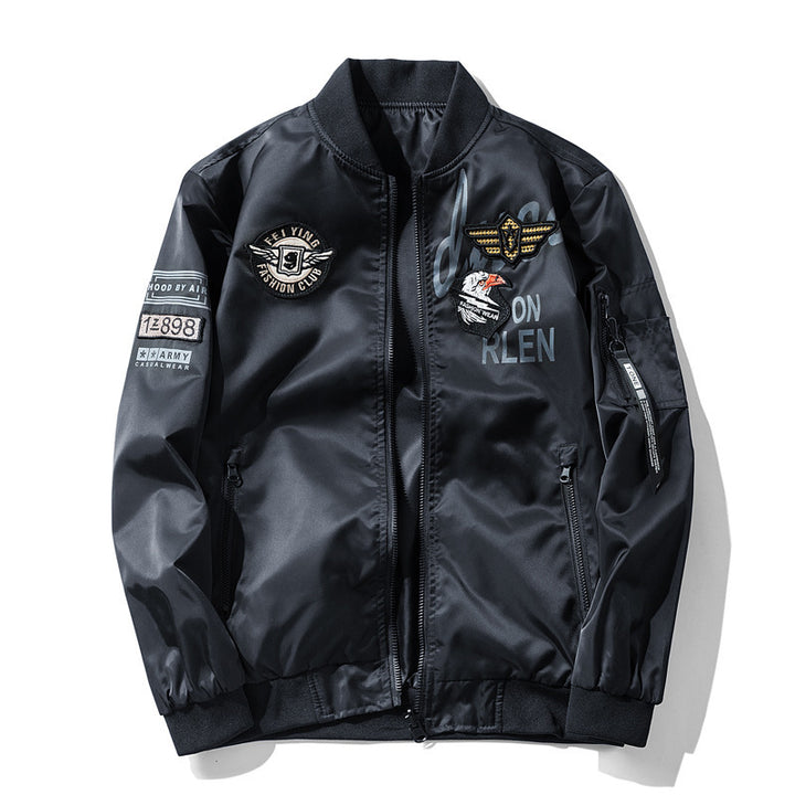 Herren Piloten-Bomberjacke mit Emblemapplikationen, leichtem Nylonaußenstoff und Ärmeltasche Drune