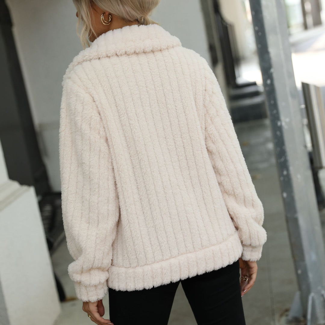 Damen Plüschjacke mit modernen Steppdetails und aufgesetzten Taschen Drune