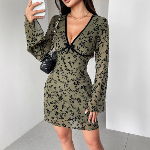 Damen nan tailliertes Netzstoff-Minikleid mit Samtflock-Blütenmuster, tiefem V-Ausschnitt und Schleifenapplikation Drune
