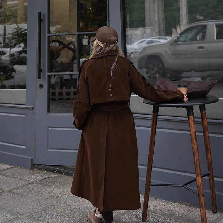 Damen Maxilanger Trenchcoat aus Veloursoptik mit doppelreihiger Knopfleiste und oversized Schnitt Drune