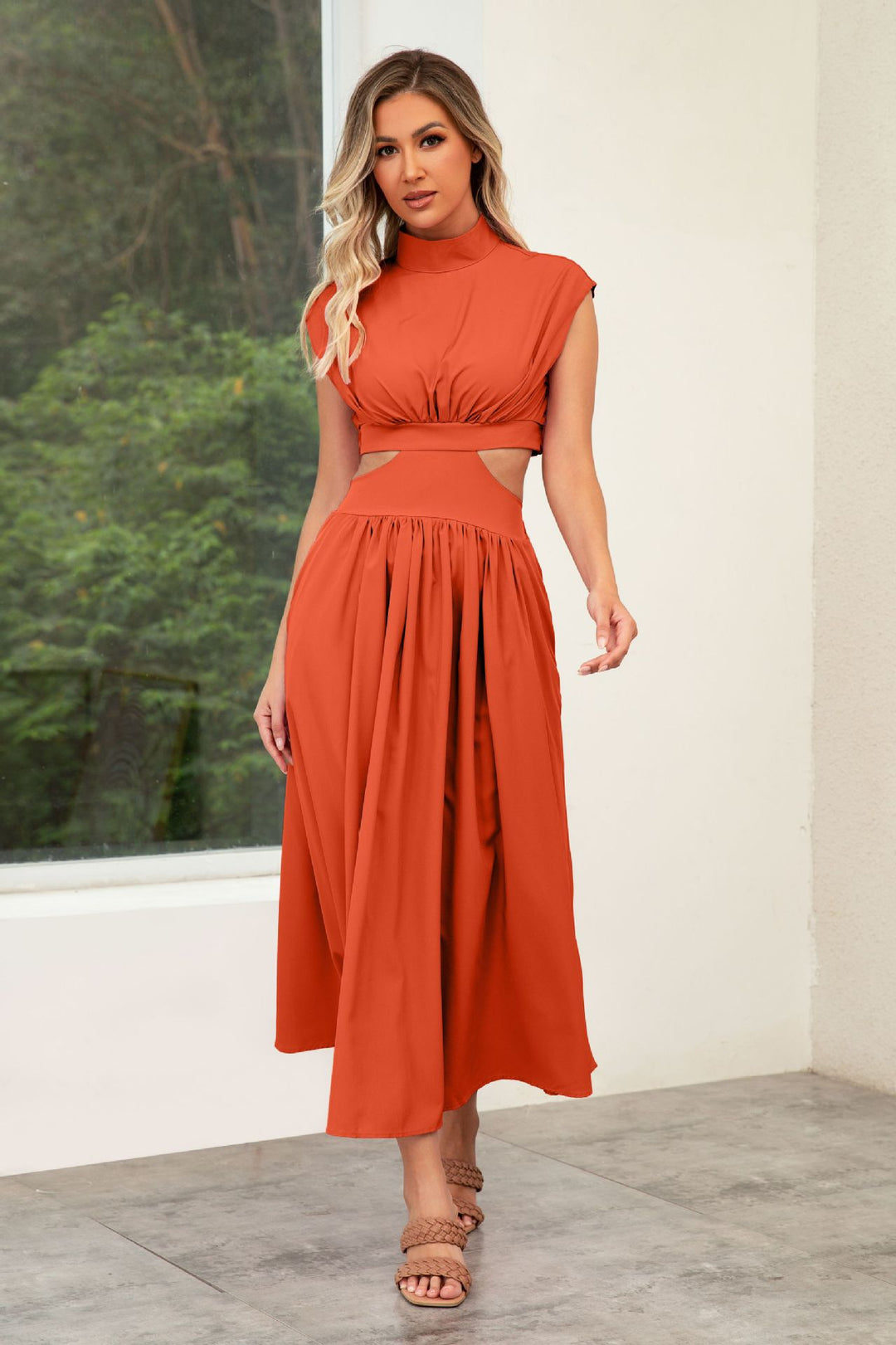 Damen Cut-Out Sommerkleid mit hohem Kragen Drune