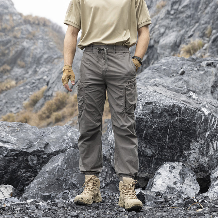 Herren Leichte Trekking‑Cargohose im Joggercut mit elastischem Knöchelabschluss und multifunktionalen Seitenklapptaschen Drune