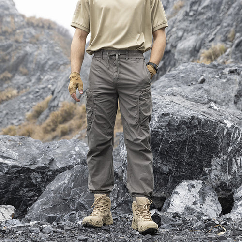 Herren Leichte Trekking‑Cargohose im Joggercut mit elastischem Knöchelabschluss und multifunktionalen Seitenklapptaschen Drune