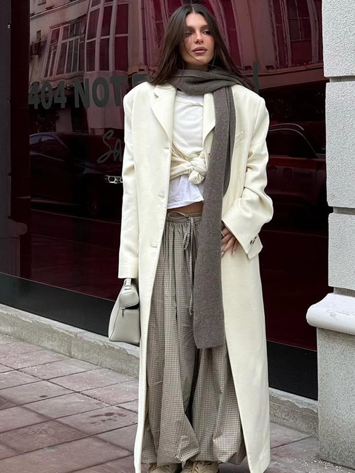 Damen Longline-Wollmantel mit minimalistischer Knopfleiste, strukturierter Schulter und klassischem Reverskragen Drune
