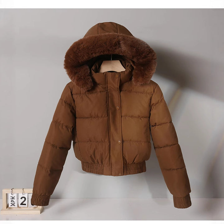 Damen nan kurze wattierte Kapuzenjacke mit Kunstfellbesatz, elastischem Saum und verdecktem Reißverschluss Drune
