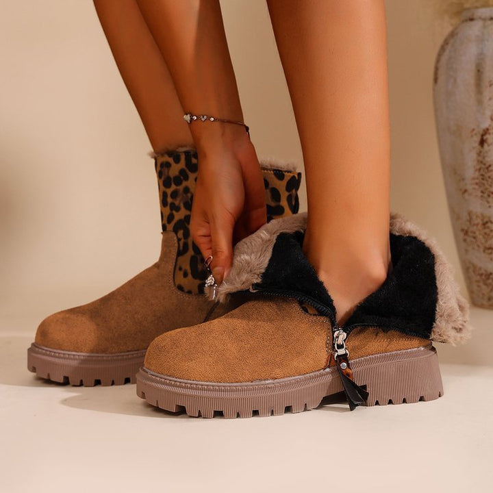 Damen Gefütterte Wildlederoptik Stiefeletten mit Teddyfutter, seitlichem Reißverschluss und profilierter Gummisohle Drune