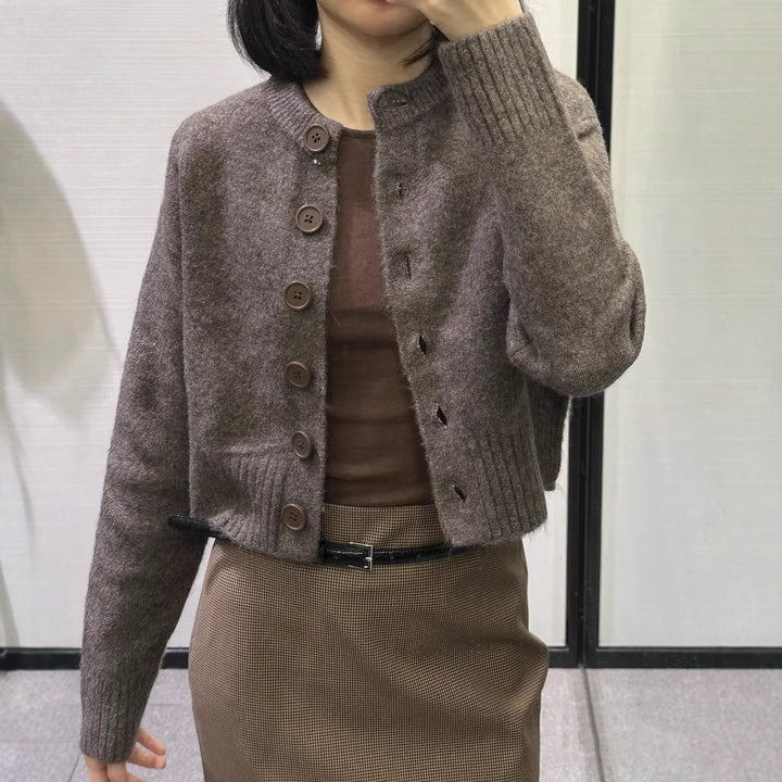 Damen modischer, kurzer Strickcardigan mit Knopfverschluss Drune