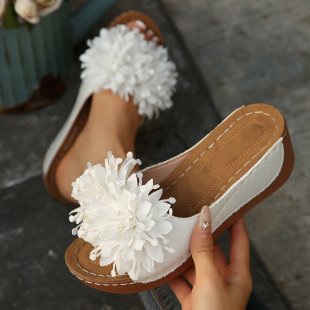 Damen Komfortable Sandalen mit floralen Applikationen Drune