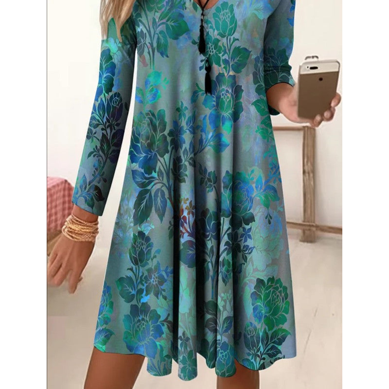 Damen V-Ausschnitt Freizeitkleid mit floraler Gestaltung und seitlichen Taschen Drune