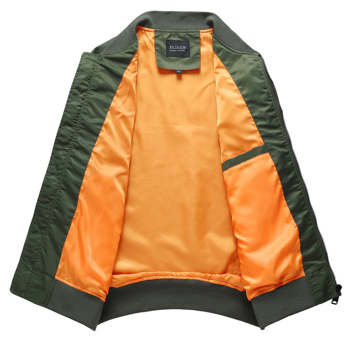 Herren Bomberjacke im MA-1 Stil mit Ärmel-Utilitytasche und kontrastierendem Futter Drune